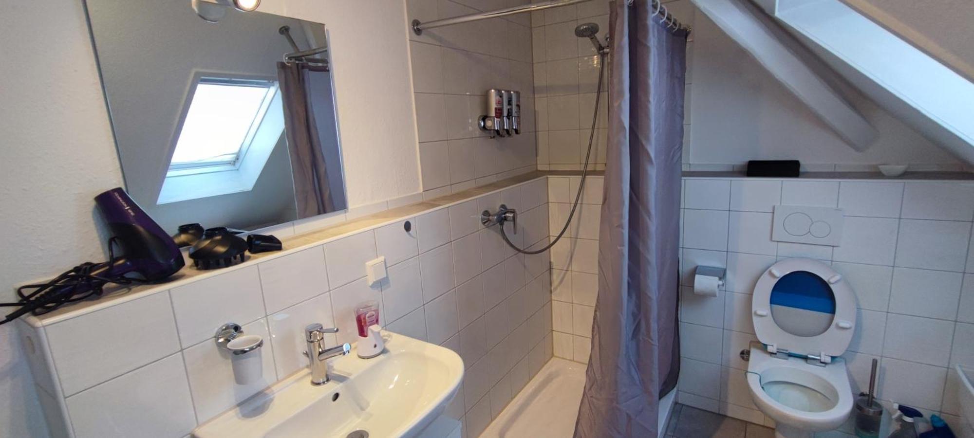 Antony Home Ferienwohnung Ostrach Bagian luar foto