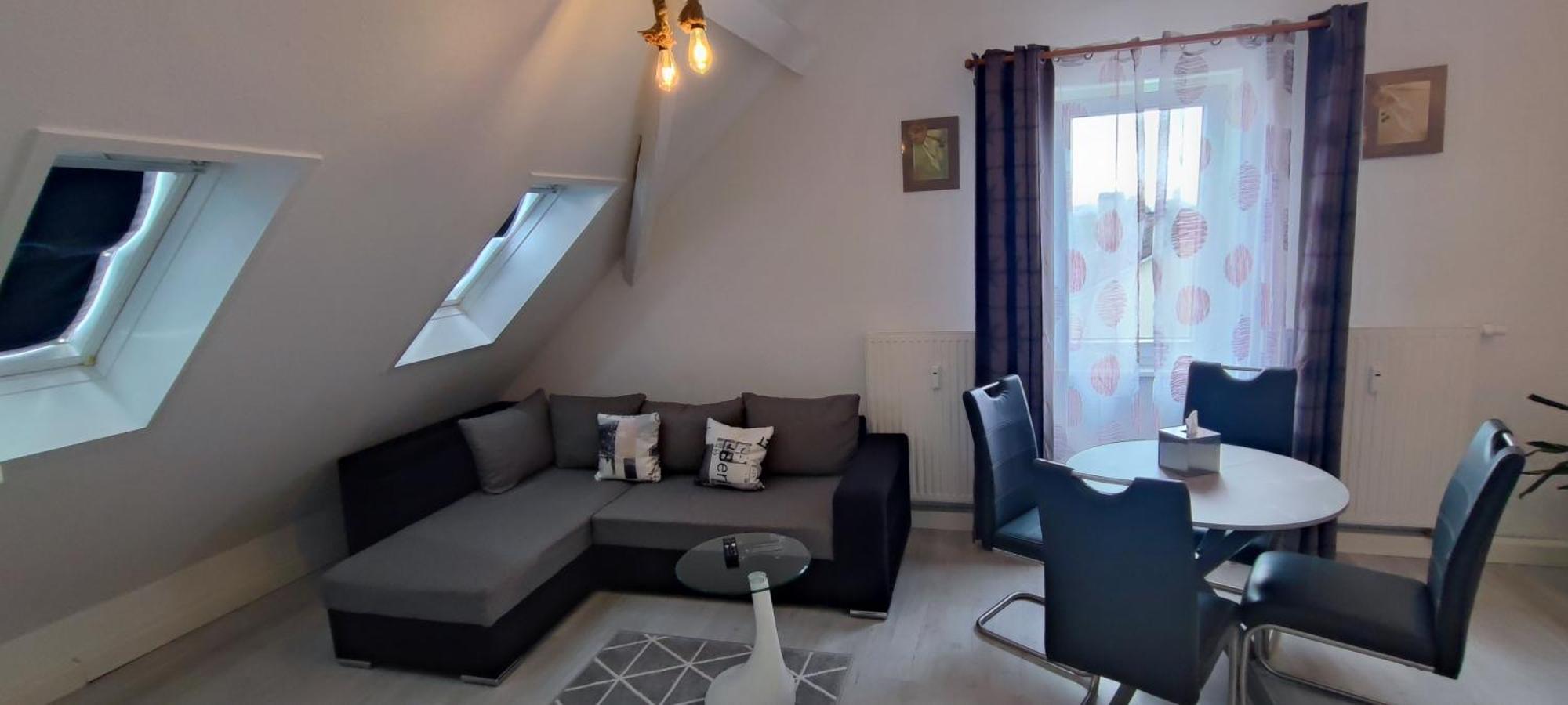 Antony Home Ferienwohnung Ostrach Bagian luar foto